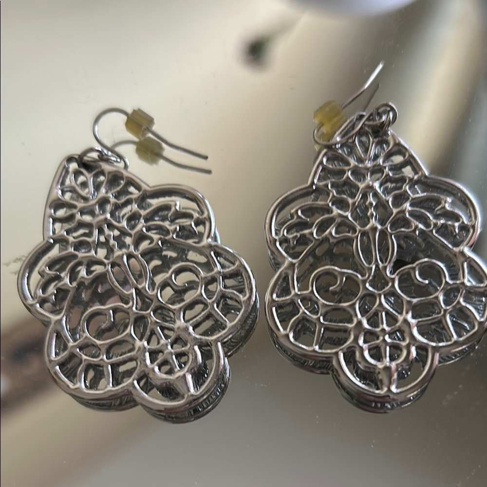 Elegant Silver Filigree Earrings